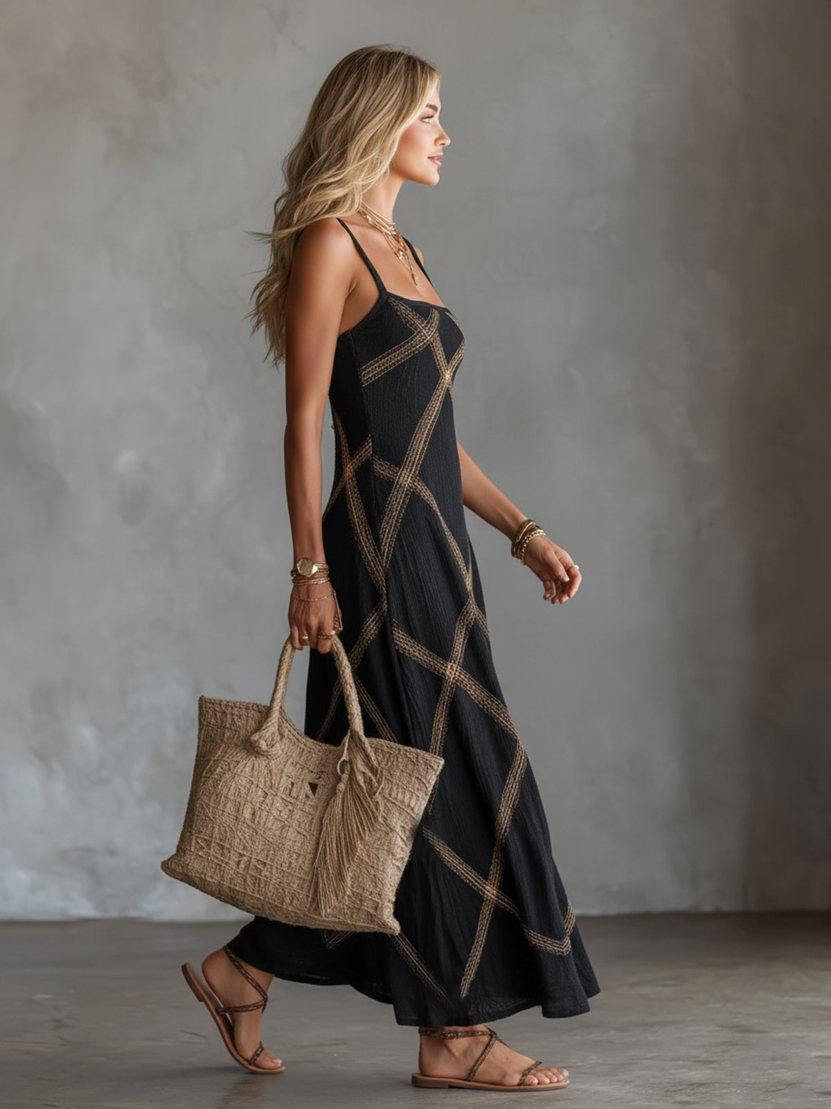 TANIA | Vestido Geométrico Negro Camel