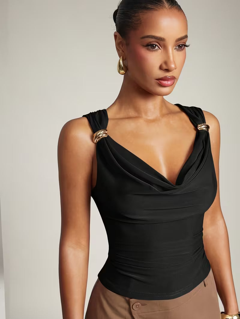 ALMUDENA | Blusa sin Mangas con Detalle Dorado