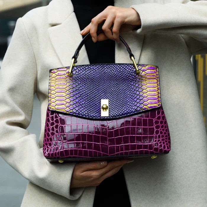 ALICIA | Bolso Estructurado Efecto Serpiente