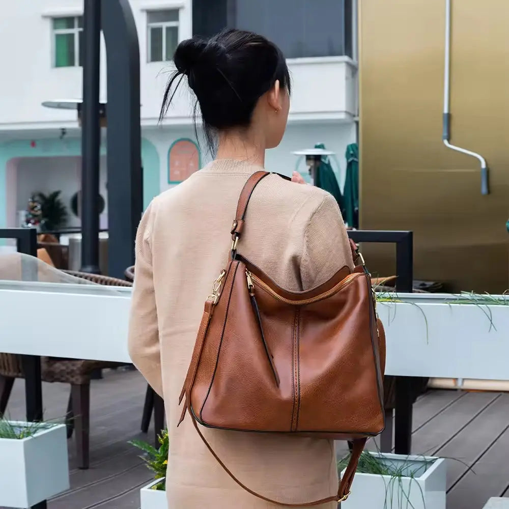 SABRINA | Bolso Hobo Antirrobo de Piel