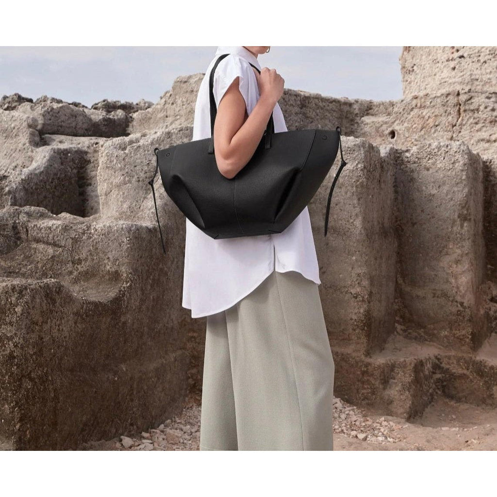 MIA | Bolso Espacioso con Estilo