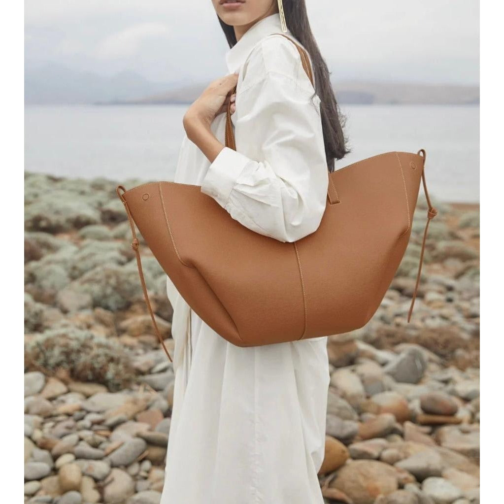 MIA | Bolso Espacioso con Estilo