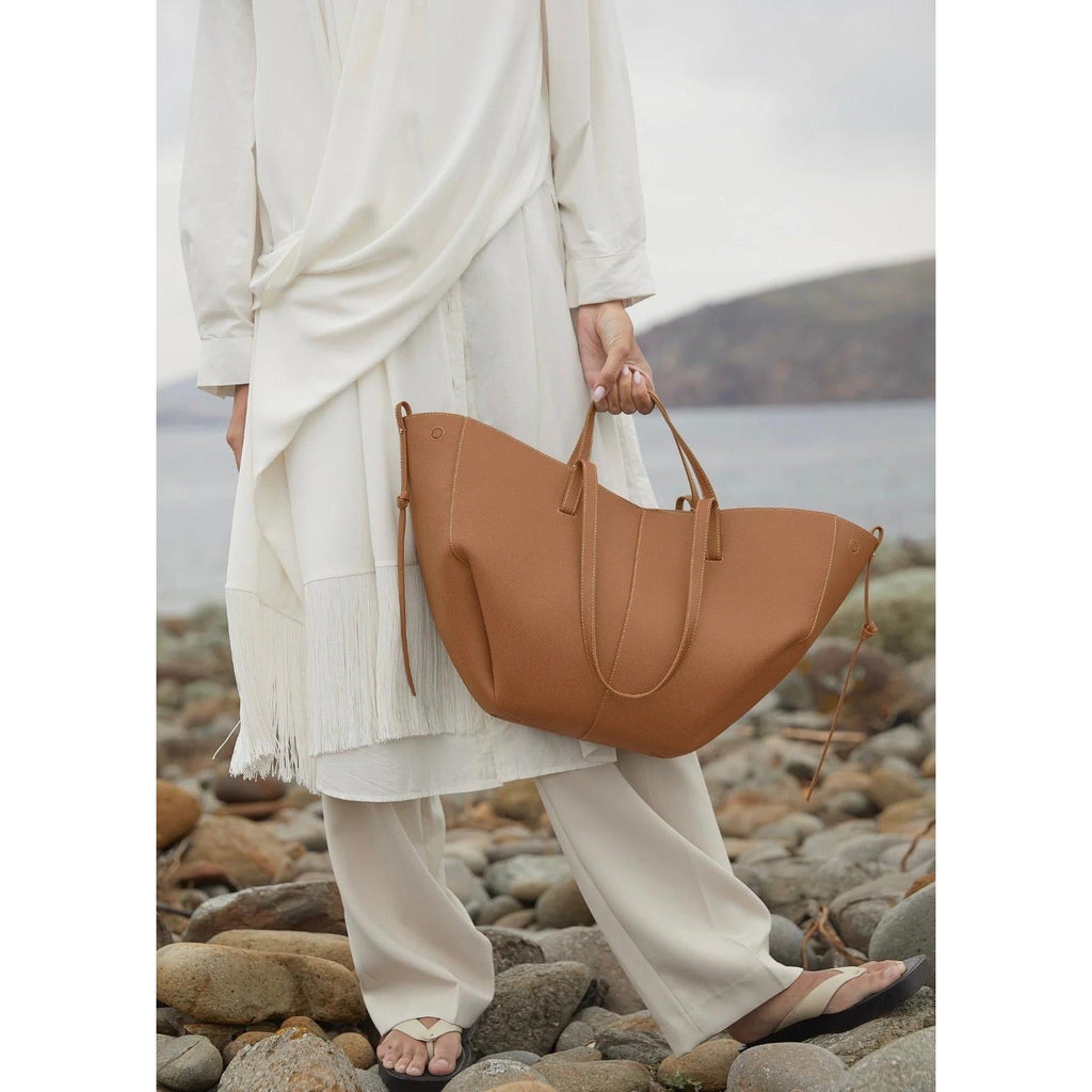 MIA | Bolso Espacioso con Estilo