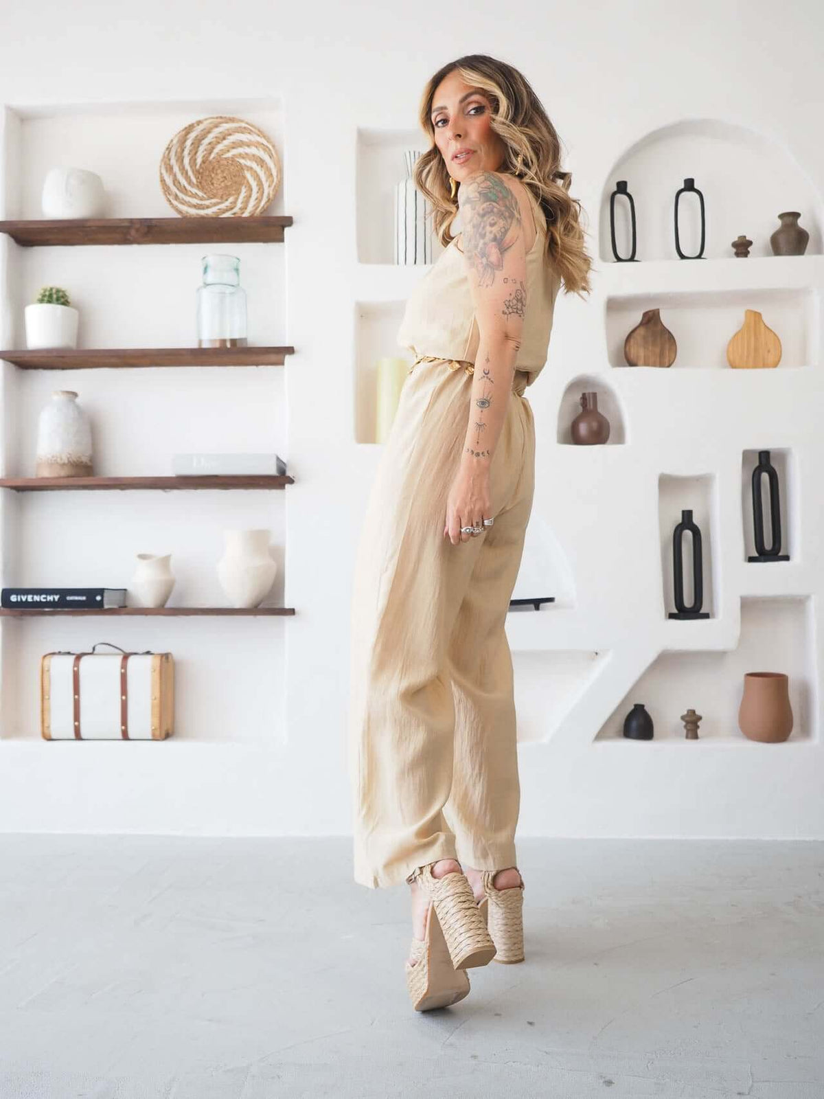 AITANA | Mono Halter Elegante