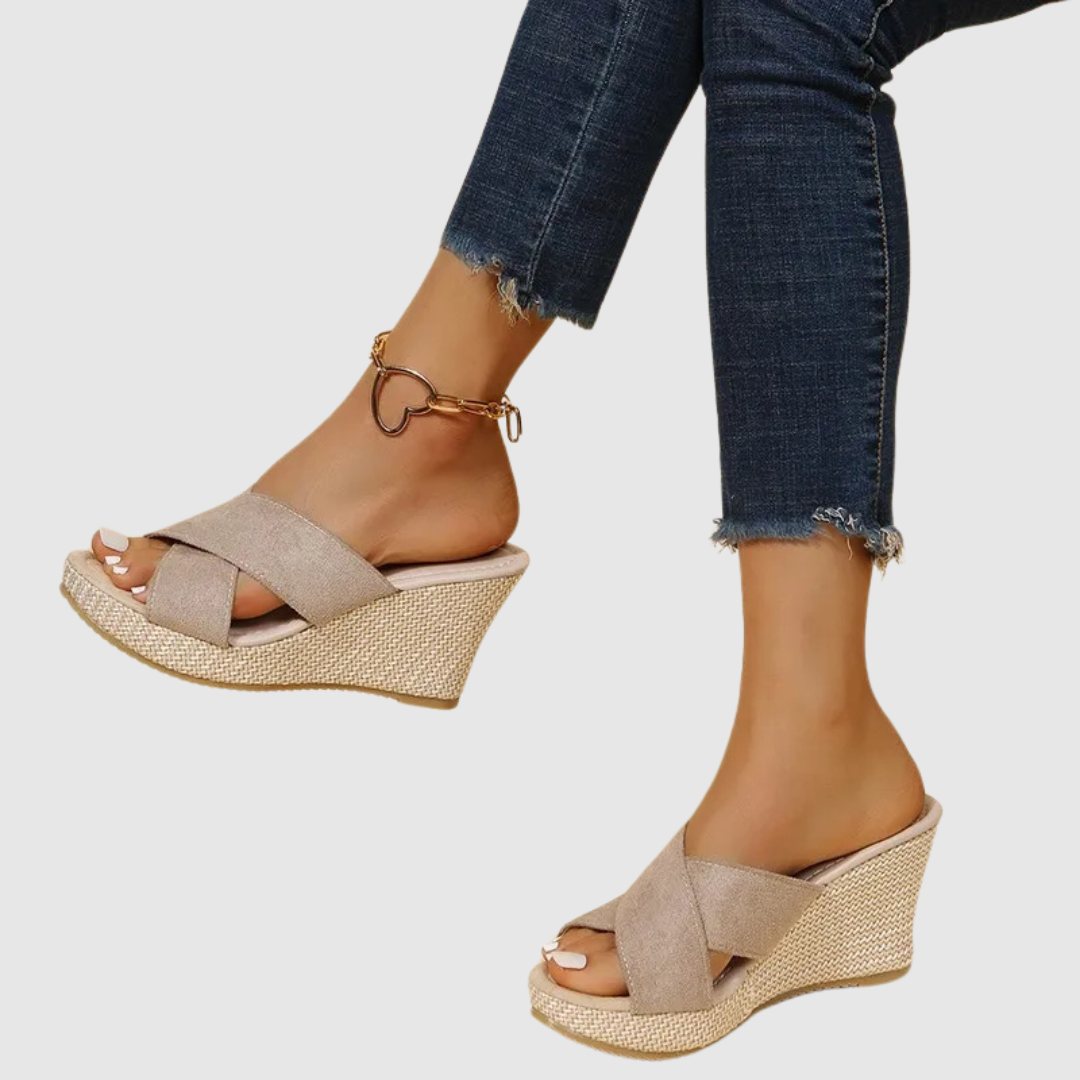 LORENA | Sandalias de Cuña Elegantes