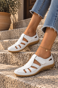 BERTA | Sandalias Cerradas