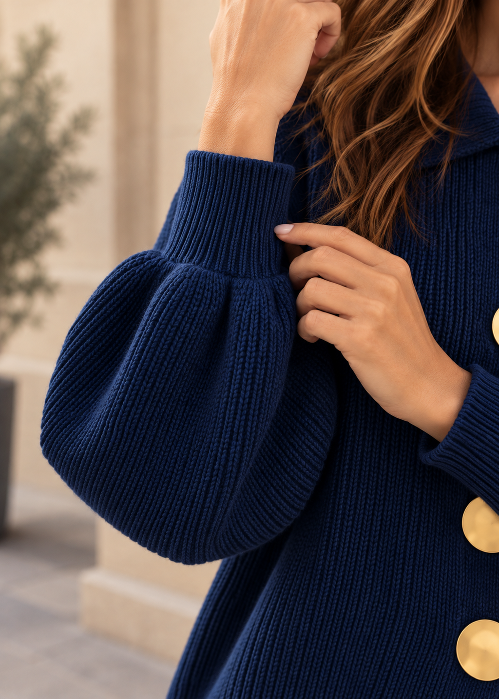 COLETTE | Cárdigan Oversize con botones Dorados