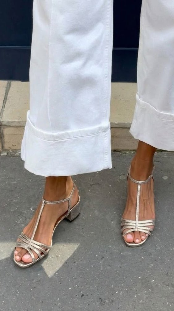 ALEGRE | Sandalias Doradas de Diario