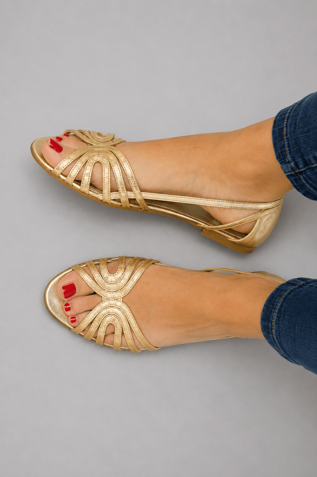 LEONOR | Sandalias Doradas